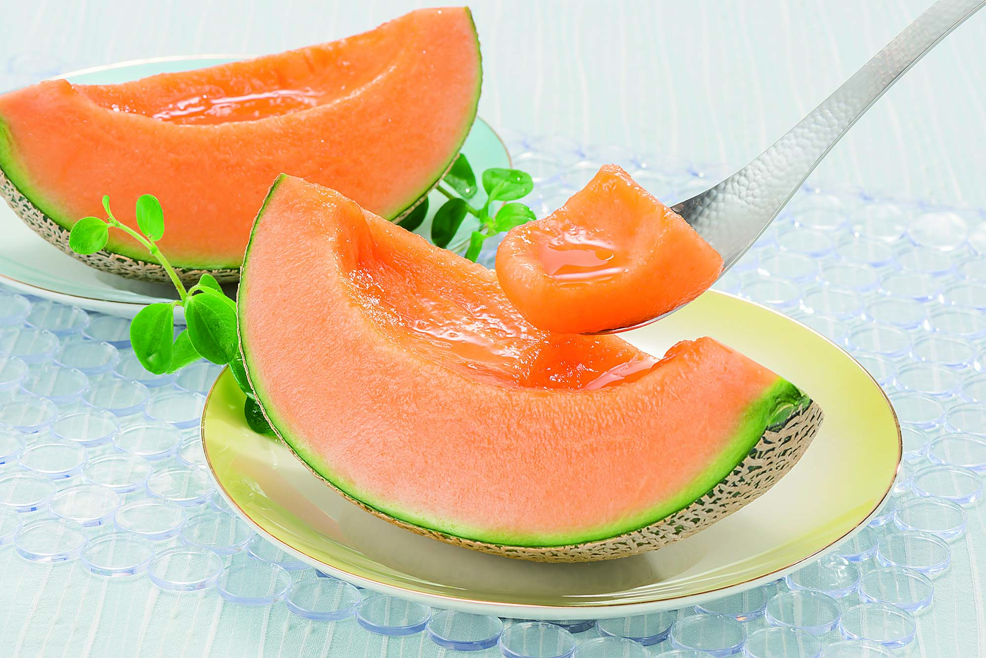 【送料無料】予約受付中 7月25日締切 ふらの赤肉メロン 優品 約1.6kg 1玉